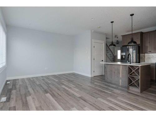 190 Athabasca Crescent, Fort Mcmurray, AB - Indoor Photo Showing Kitchen With Stainless Steel Kitchen With Upgraded Kitchen