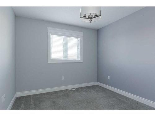 190 Athabasca Crescent, Fort Mcmurray, AB - Indoor Photo Showing Other Room