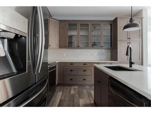 190 Athabasca Crescent, Fort Mcmurray, AB - Indoor Photo Showing Kitchen