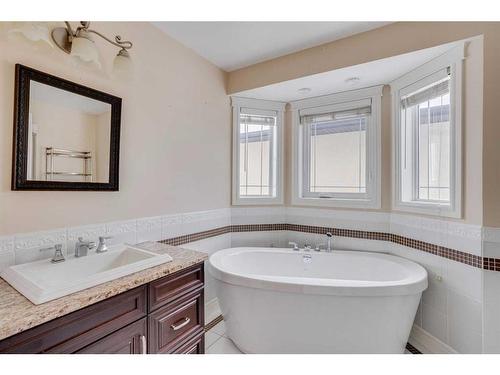 255 Wild Rose Street, Fort Mcmurray, AB - Indoor Photo Showing Bathroom