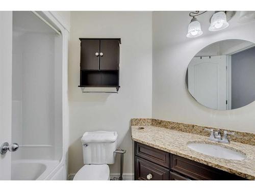 255 Wild Rose Street, Fort Mcmurray, AB - Indoor Photo Showing Bathroom