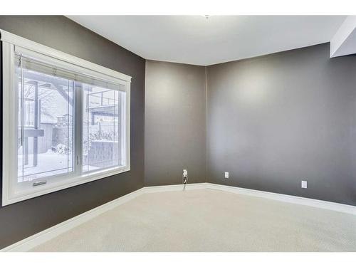 255 Wild Rose Street, Fort Mcmurray, AB - Indoor Photo Showing Other Room