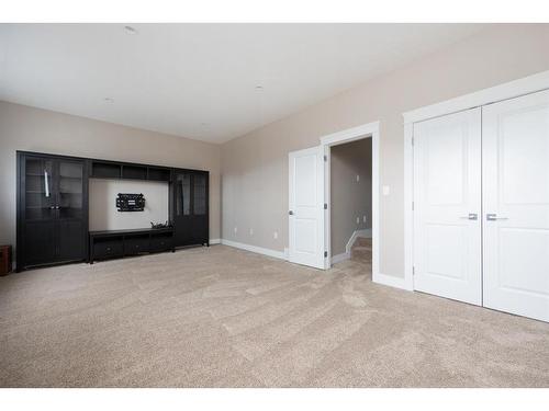 162 Prospect Drive, Fort Mcmurray, AB - Indoor Photo Showing Other Room