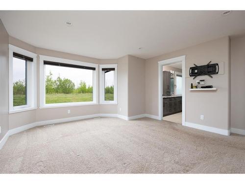 162 Prospect Drive, Fort Mcmurray, AB - Indoor Photo Showing Other Room