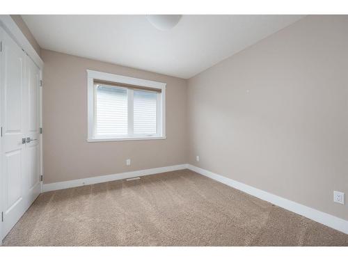 162 Prospect Drive, Fort Mcmurray, AB - Indoor Photo Showing Other Room