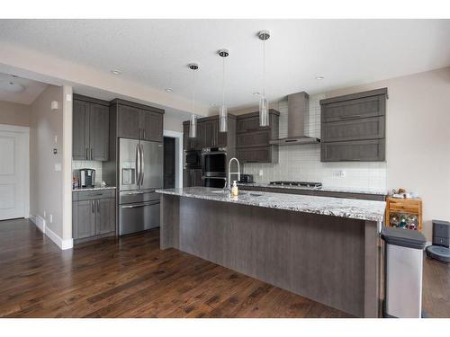 162 Prospect Drive, Fort Mcmurray, AB - Indoor Photo Showing Kitchen With Upgraded Kitchen