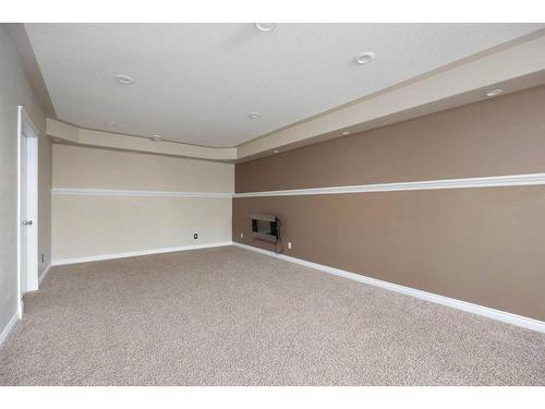 221 Crown Creek Lane, Fort Mcmurray, AB - Indoor Photo Showing Other Room