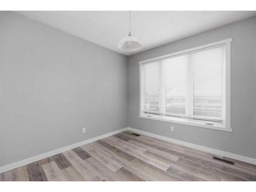 218 Kennedy Crescent, Fort Mcmurray, AB - Indoor Photo Showing Other Room