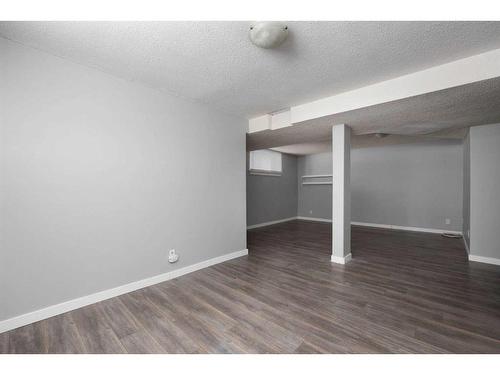 218 Kennedy Crescent, Fort Mcmurray, AB - Indoor Photo Showing Other Room