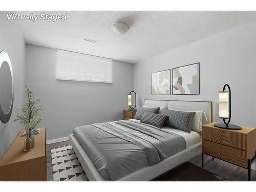 218 Kennedy Crescent, Fort Mcmurray, AB - Indoor Photo Showing Bedroom