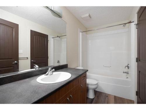 207-136A Sandpiper Road, Fort Mcmurray, AB - Indoor Photo Showing Bathroom