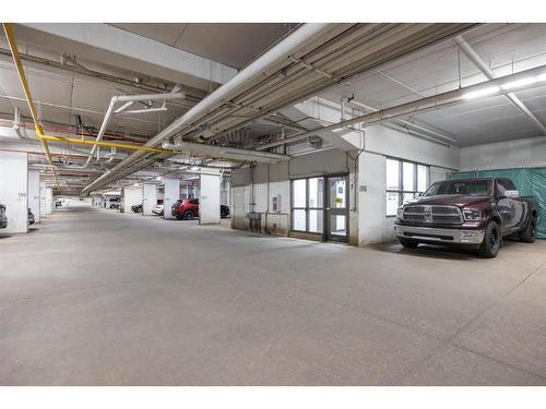 207-136A Sandpiper Road, Fort Mcmurray, AB - Indoor Photo Showing Garage