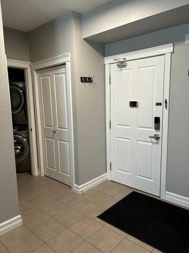 102-108 Denholm Gate, Fort Mcmurray, AB - Indoor Photo Showing Other Room