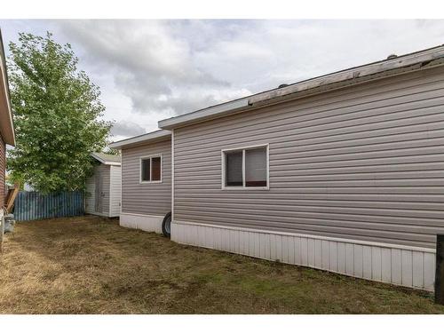 301 Grenfell Crescent, Fort Mcmurray, AB - Outdoor With Exterior