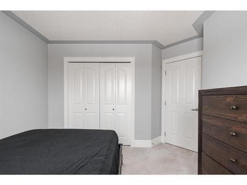 175 Aldergrove Avenue, Fort Mcmurray, AB - Indoor Photo Showing Bedroom