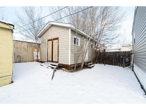 181 Clausen Crescent, Fort Mcmurray, AB - Outdoor With Exterior