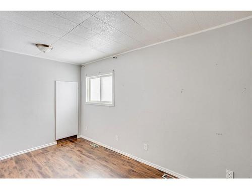 108 Greenwood Place, Fort Mcmurray, AB - Indoor Photo Showing Other Room