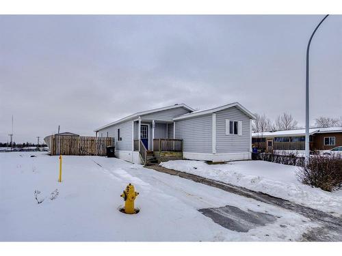 108 Greenwood Place, Fort Mcmurray, AB - Outdoor