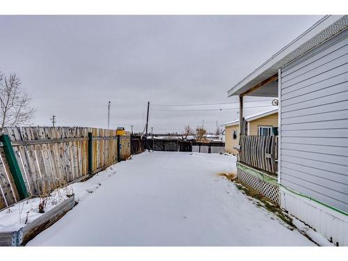 108 Greenwood Place, Fort Mcmurray, AB - Outdoor With Exterior