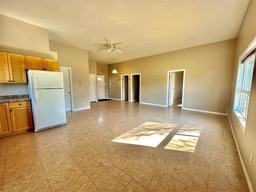 233-15249 665A Township, Lac La Biche, AB - Indoor Photo Showing Kitchen