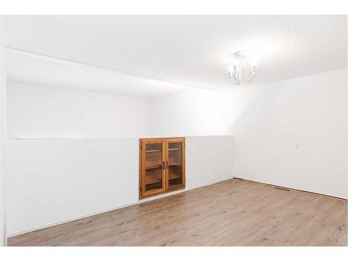 141-400 Silin Forest Road, Fort Mcmurray, AB - Indoor Photo Showing Other Room