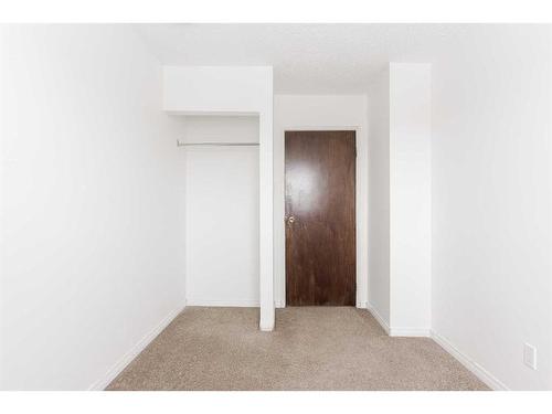 141-400 Silin Forest Road, Fort Mcmurray, AB - Indoor Photo Showing Other Room