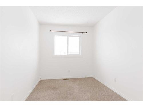 141-400 Silin Forest Road, Fort Mcmurray, AB - Indoor Photo Showing Other Room