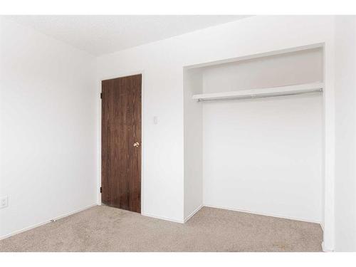 141-400 Silin Forest Road, Fort Mcmurray, AB - Indoor Photo Showing Other Room