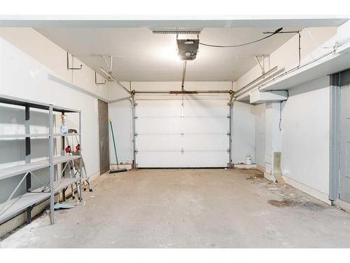 141-400 Silin Forest Road, Fort Mcmurray, AB - Indoor Photo Showing Garage