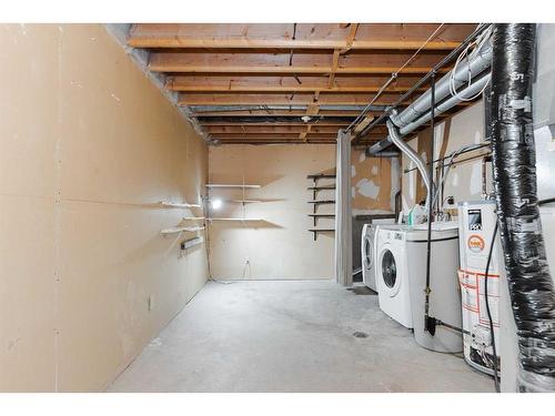 141-400 Silin Forest Road, Fort Mcmurray, AB - Indoor Photo Showing Laundry Room