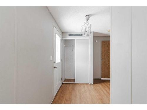 116 Mcinnes Street, Fort Mcmurray, AB - Indoor Photo Showing Other Room