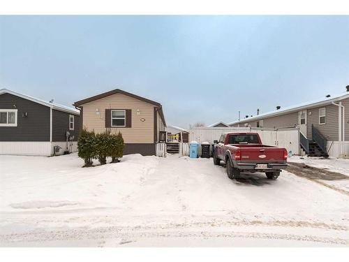 116 Mcinnes Street, Fort Mcmurray, AB - Outdoor