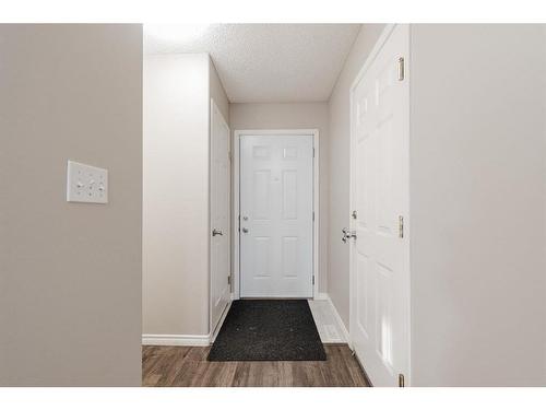 120 Sirius Avenue, Fort Mcmurray, AB - Indoor Photo Showing Other Room