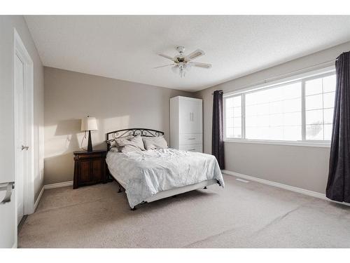 120 Sirius Avenue, Fort Mcmurray, AB - Indoor Photo Showing Bedroom