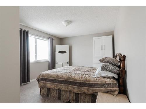 120 Sirius Avenue, Fort Mcmurray, AB - Indoor Photo Showing Bedroom