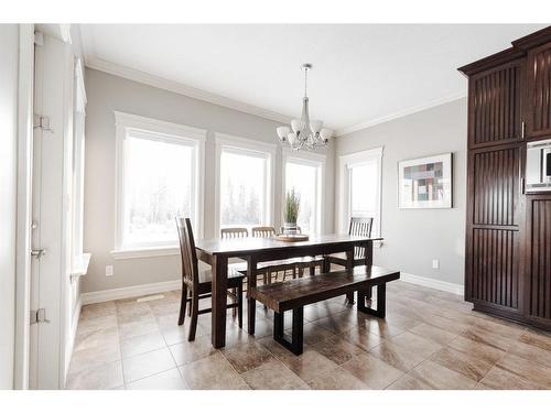 788 Heritage Drive, Fort Mcmurray, AB - Indoor Photo Showing Dining Room