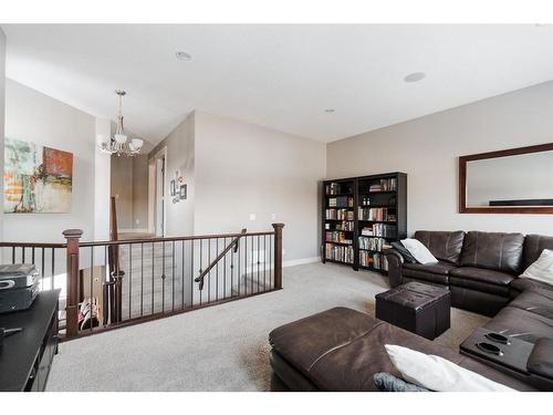 788 Heritage Drive, Fort Mcmurray, AB - Indoor Photo Showing Living Room