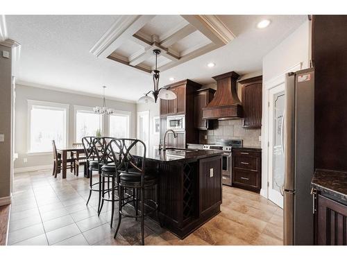 788 Heritage Drive, Fort Mcmurray, AB - Indoor Photo Showing Kitchen With Upgraded Kitchen