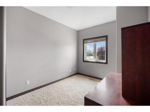 314 Plamondon Drive, Fort Mcmurray, AB - Indoor Photo Showing Other Room