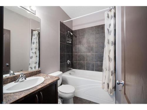 314 Plamondon Drive, Fort Mcmurray, AB - Indoor Photo Showing Bathroom