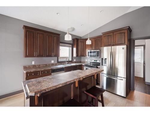 314 Plamondon Drive, Fort Mcmurray, AB - Indoor Photo Showing Kitchen