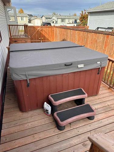 132 Morgan Avenue, Fort Mcmurray, AB - Outdoor With Deck Patio Veranda With Exterior