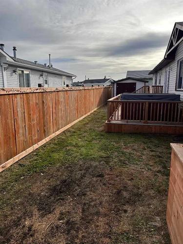 132 Morgan Avenue, Fort Mcmurray, AB - Outdoor