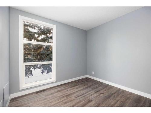 1527-21 Macdonald Drive, Fort Mcmurray, AB - Indoor Photo Showing Other Room