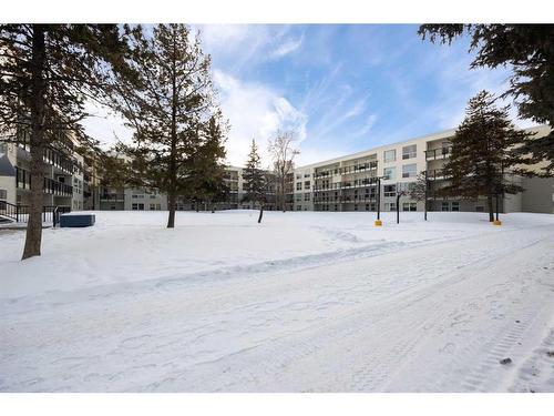 1527-21 Macdonald Drive, Fort Mcmurray, AB - Outdoor