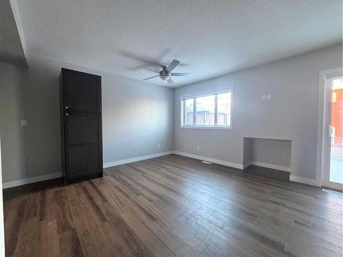 125 Acacia Drive, Fort Mcmurray, AB - Indoor Photo Showing Other Room