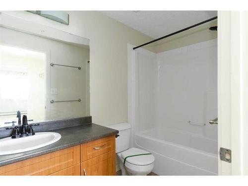 309-136C Sandpiper Road, Fort Mcmurray, AB - Indoor Photo Showing Bathroom