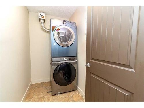 309-136C Sandpiper Road, Fort Mcmurray, AB - Indoor Photo Showing Laundry Room