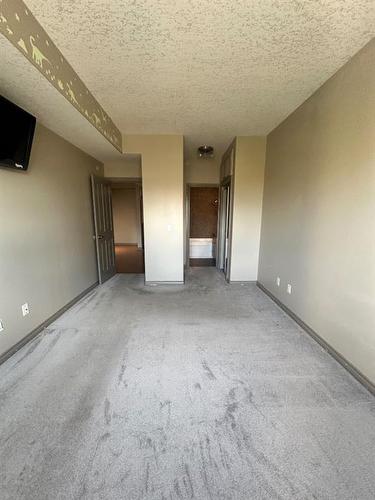 305-10115 Morrison Street, Fort Mcmurray, AB - Indoor Photo Showing Other Room