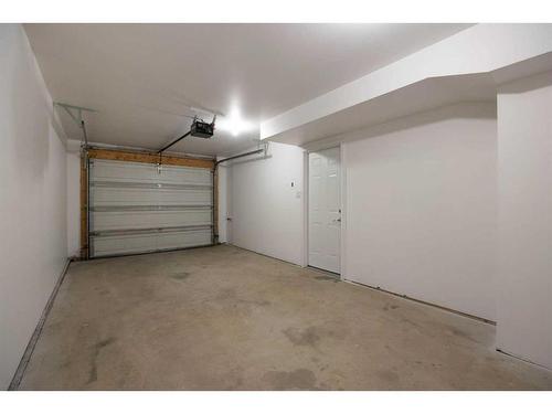 402-104 Loutit Road, Fort Mcmurray, AB - Indoor Photo Showing Garage